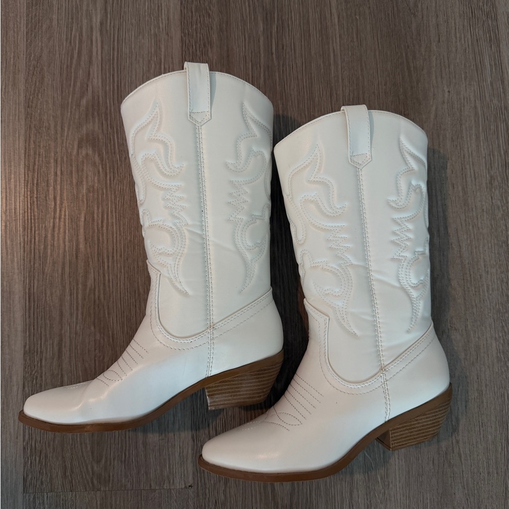 Soda White Western Heeled Cowboy Boots with Brown Stacked Heel